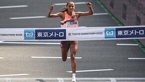 Etíopes vencem Maratona de Tóquio