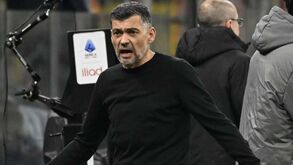 Sérgio Conceição queixa-se do ambiente em San Siro: «É a primeira vez que me acontece na carreira»