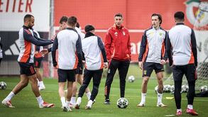 «Estratégia do Benfica em ter o plantel focado no Barcelona começou no adiamento do jogo com o Gil Vicente»