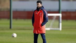 Razia no Man. United: Amorim convoca apenas 18 jogadores para os 'oitavos' da Liga Europa
