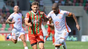 Vasco Fernandes regressa ao eixo defensivo do Chaves