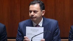 Governo já aprovou moção de confiança que vai entregar no Parlamento