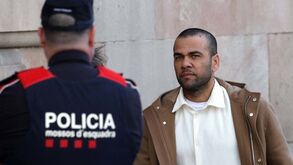 Dani Alves processado pelo Pumas: clube mexicano exige 5 milhões 