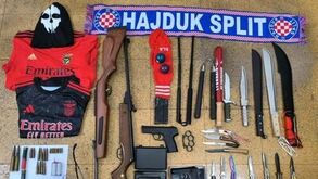 Dono de armamento pesado apreendido aos 'No Name Boys' está fora do País
