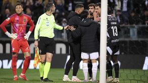 João Pereira: «Saio bastante envergonhado com este espetáculo»