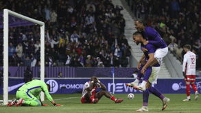 Descontos evitam êxito do Monaco em Toulouse e colagem ao pódio da Liga francesa