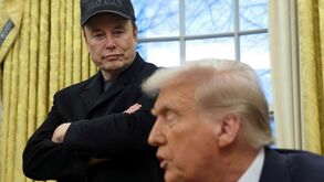 Tarifas de Trump deixam Musk 100 mil milhões de euros mais pobre