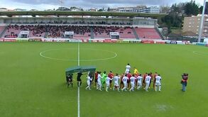 Penafiel-Alverca: árbitro assistente atingido por painel publicitário já teve alta