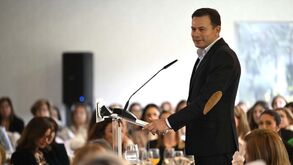 Luís Montenegro afirma que parece não haver alternativa a eleições antecipadas 