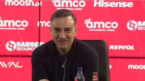 Carvalhal e as queixas de Anselmi sobre a arbitragem: «Não quero saber disso para nada»