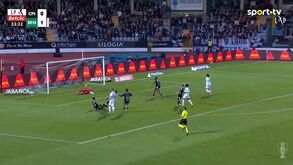 Gyökeres fez a diagonal e rematou para o segundo golo do Sporting: guarda-redes do Casa Pia ficou mal na fotografia