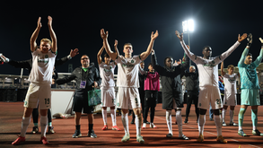 Onda verde de apoio em Rio Maior: Municipal pareceu pequeno para tantos leões