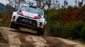 A dupla Kris Meeke-Stuart Loudon venceu a primeira prova do ano