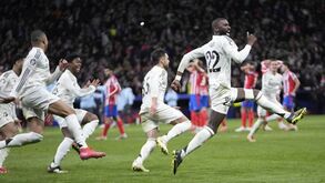 Jogadores do Real Madrid celebram o apuramento