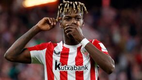 Athletic-Roma, 3-1: Nico aproveita traição de Hummels e ensina a voar
