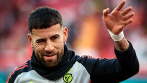 Otamendi adia decisão para final da temporada e deixa River Plate na expectativa 