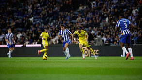 Só um bombom não convence a namorada