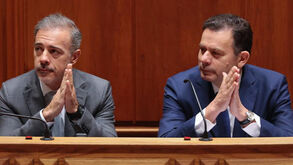 Quedas em São Bento e festas dos títulos: com Governo ou não há sempre campeão