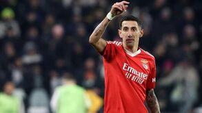 Di María já interage com treinador do Rosario Central: a primeira reação do extremo à ida para a Argentina