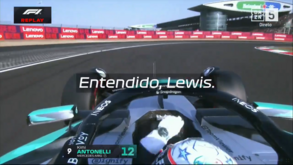 Como alguém que não esqueceu a 'ex': Bono estava a falar com Antonelli e chamou por... 