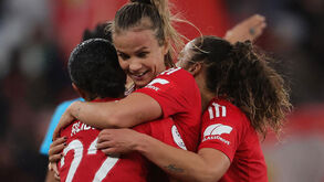 Benfica vence Sporting com reviravolta e garante 'meias' da Taça de Portugal 