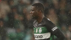 Diomande espera somar minutos na Costa do Marfim