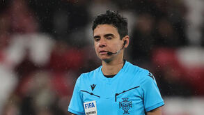 Catarina Campos vai entrar para a história: será a primeira mulher a arbitrar na Liga Betclic