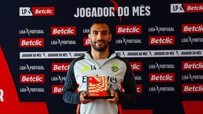 Pavlidis galardoado pelo rendimento que apresentou em fevereiro