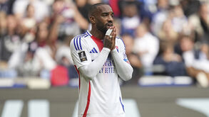 Lacazette, jogador do Lyon