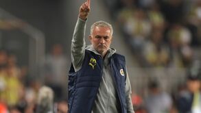 José Mourinho ilibado da acusação de racismo na Turquia