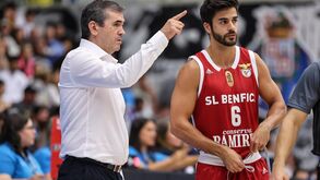 José Barbosa atento às indicações do treinador