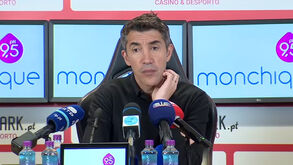 Bruno Lage explica razão para a ausência de Schjelderup do Gil Vicente-Benfica 