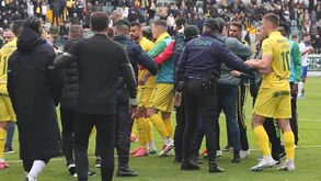 Feirense “indignado