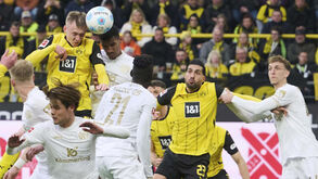 Borussia Dortmund volta às vitórias e Friburgo continua em queda na Liga alemã
