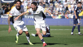 Mathias marcou logo a seguir ao golo dos avenses