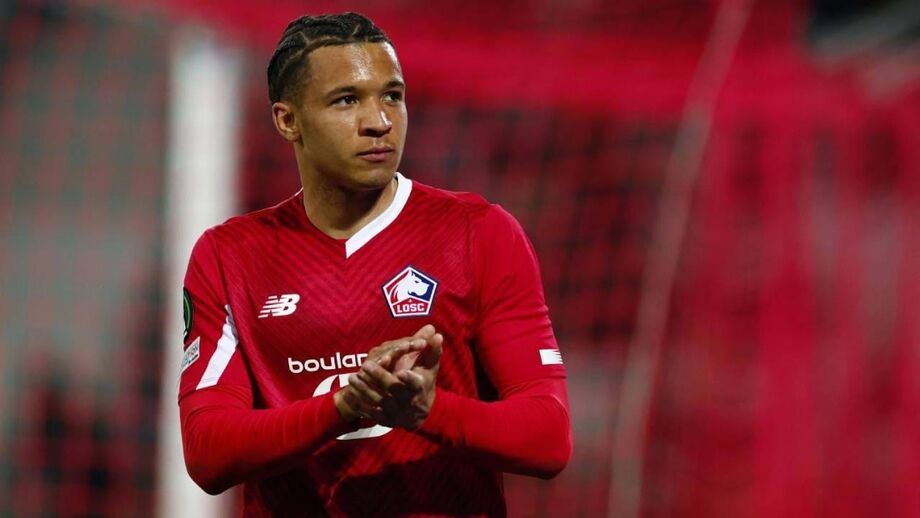 Jogador do Lille sofreu rotura do ligamento cruzado anterior no joelho esquerdo