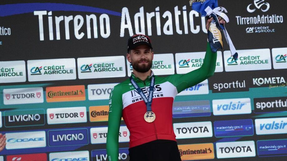Filippo Ganna vence é o primeiro líder do Tirreno-Adriático