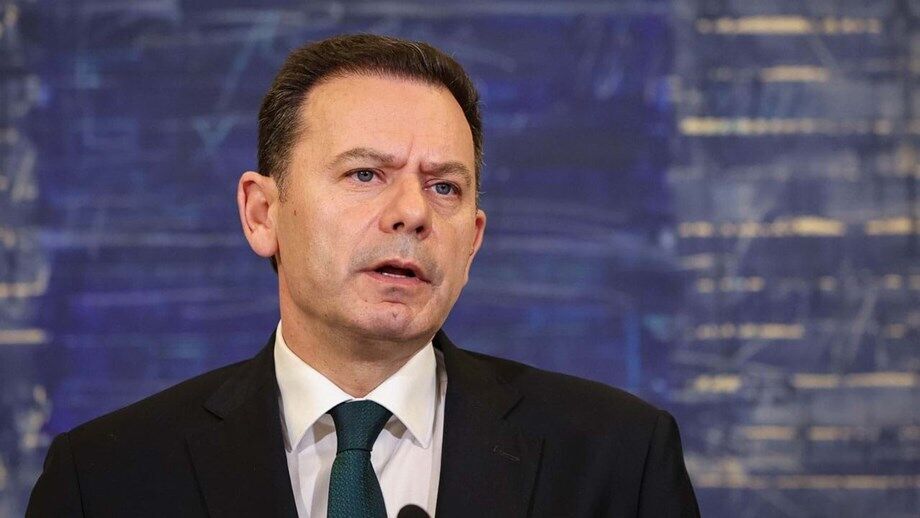 Luís Montenegro discursa