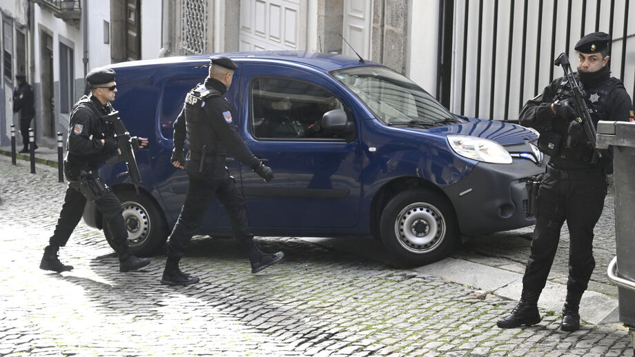 Fernando Madureira à chegada ao tribunal para o início do julgamento