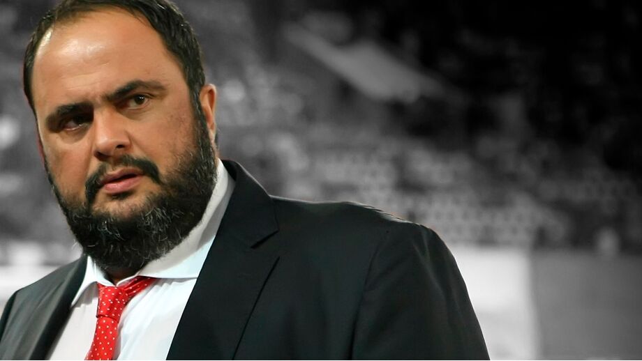 Marinakis continua a trablahar para expandir o seu enorme império