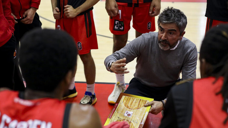 Henrique Pina ao serviço do Galitos