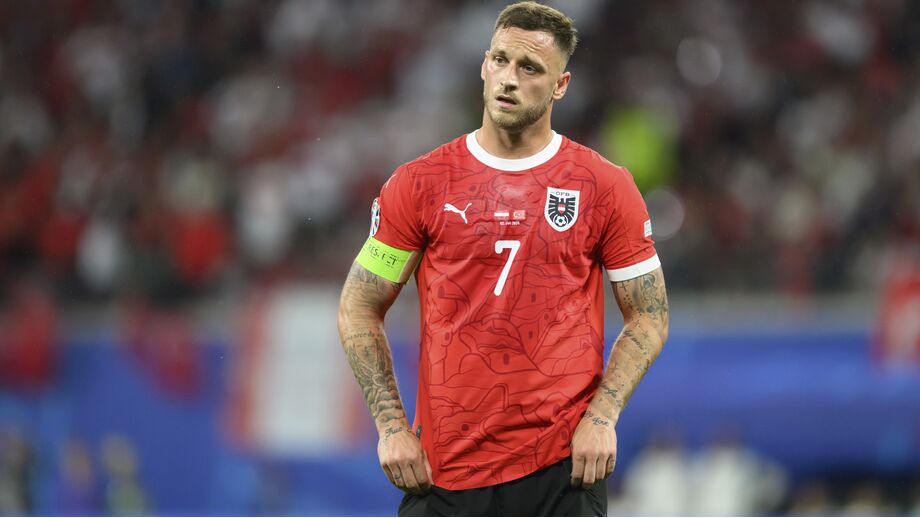 Arnautovic teve ataque de pânico durante jogo da Liga das Nações