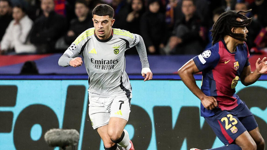 Amdouni em ação pelo Benfica