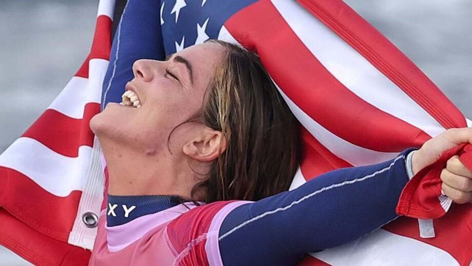 Caroline Marks bisa no Meo Rip Curl Pro Portugal