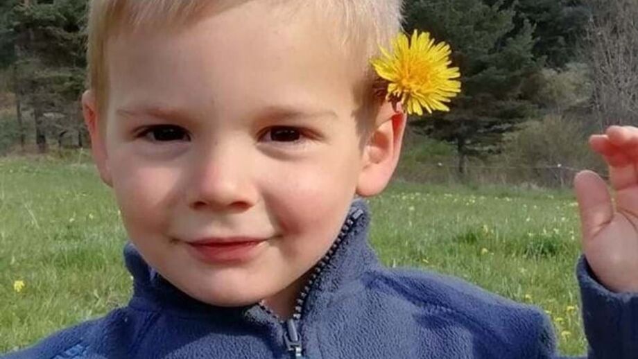 Émilie tinha apenas dois anos e meio quando desapareceu na casa dos avós na aldeia francesa de Le Haut-Vernet a 8 de julho de 2023