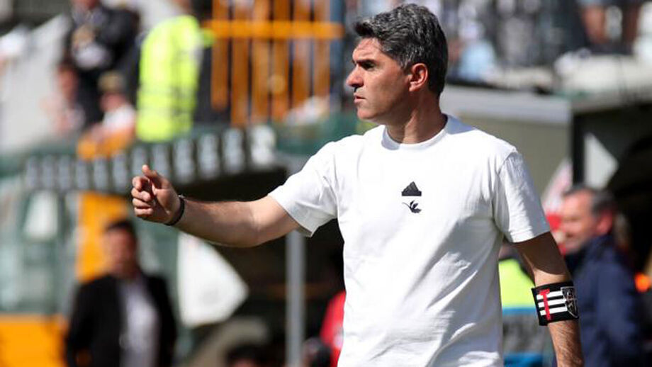 Alexandre Santana, treinador-adjunto do Casa Pia