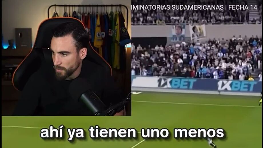 Lateral, que esteve em destaque na goleada por 4-1, surpreendeu os seguidores no seu canal