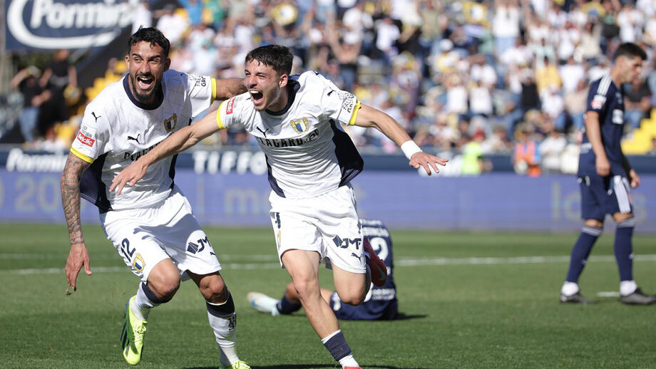 Mathias marcou logo a seguir ao golo dos avenses