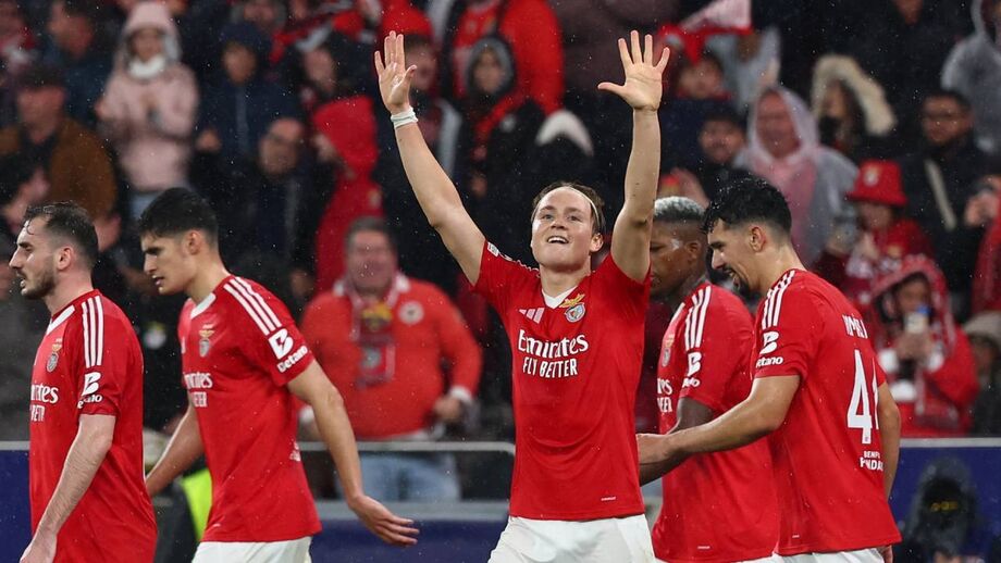 Benfica celebra golo