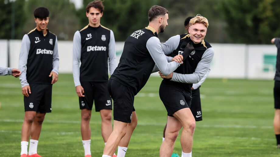 O plantel do Sporting voltou ao trabalho após a folga